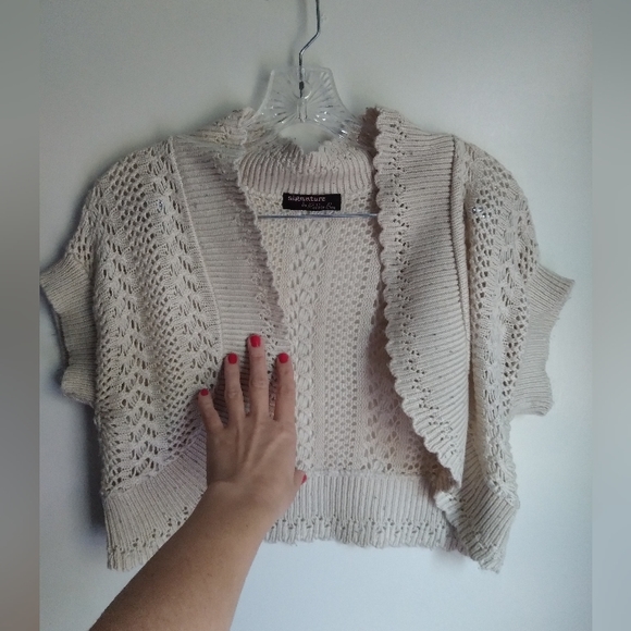 Cream knit cover up sweater - Picture 3 of 12